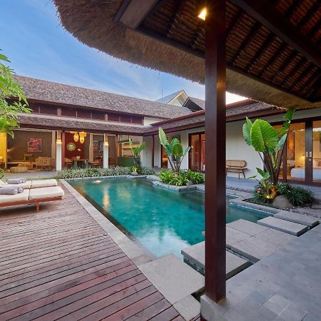 Bumbak Park Villas Canggu  Exterior photo